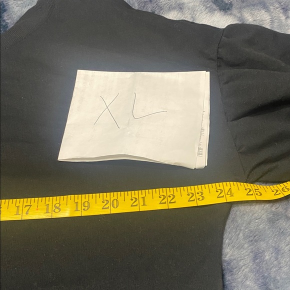 Sweatshirt Cropped with stars - Picture 10 of 13